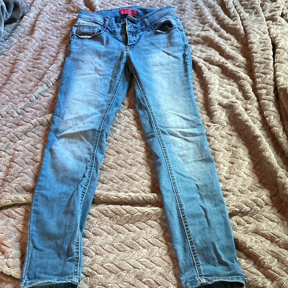 6 for$20! Junior size 5 can fit womens 0.Skinny butt lift wax jean brand